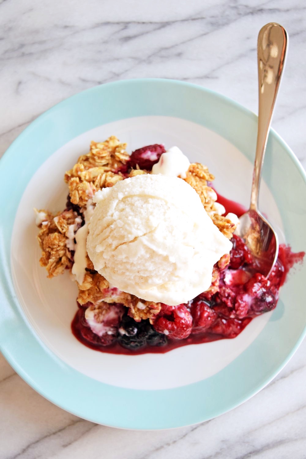 Vegan Red White and Blueberry Crumble
